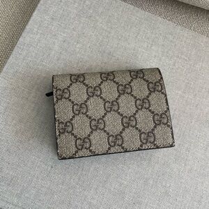 GUCCI Monogram wallet